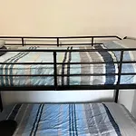 Miami Coliving Shared House For Professionals
