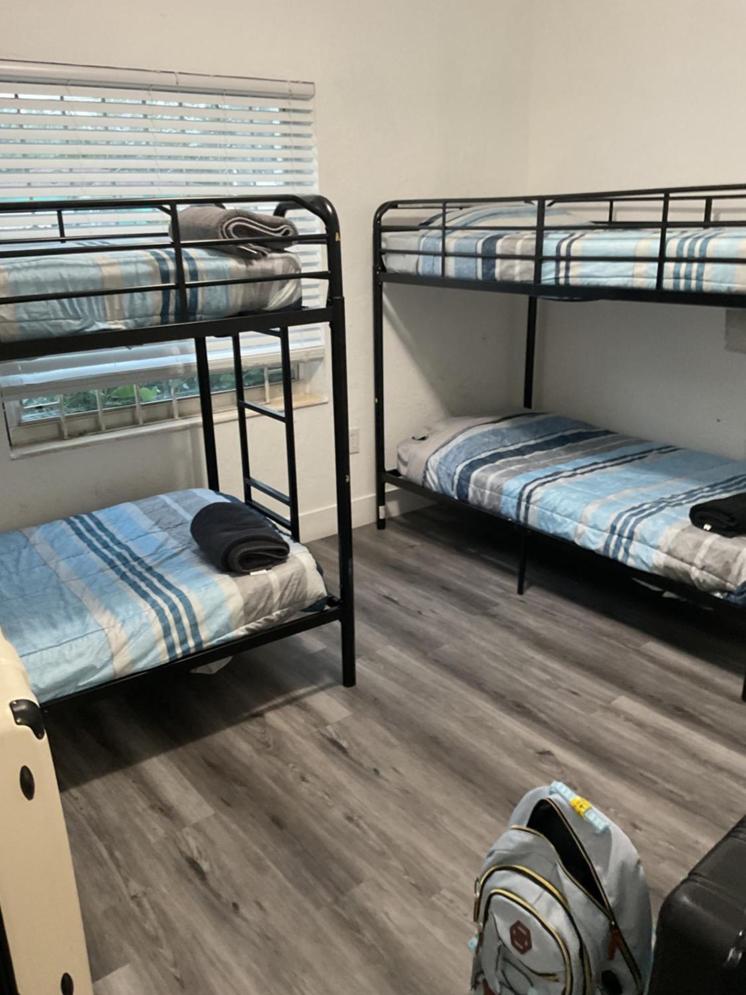Coliving Shared House For Professionals Albergue